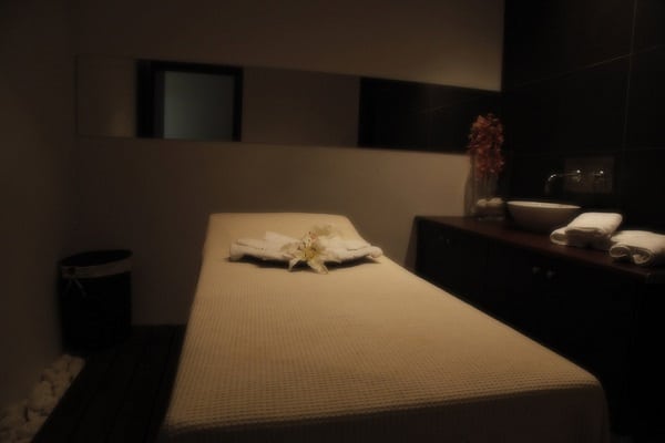 Dim lighting may help clients to relax
